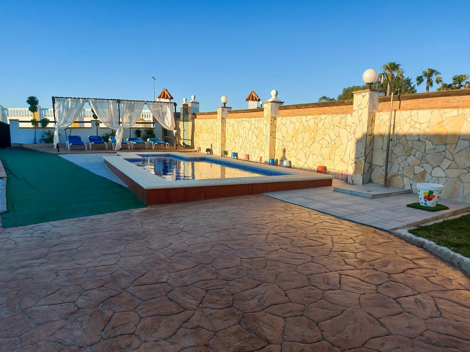 Villa Rosal- Solo Familias Y Parejas Conil De La Frontera Exterior photo