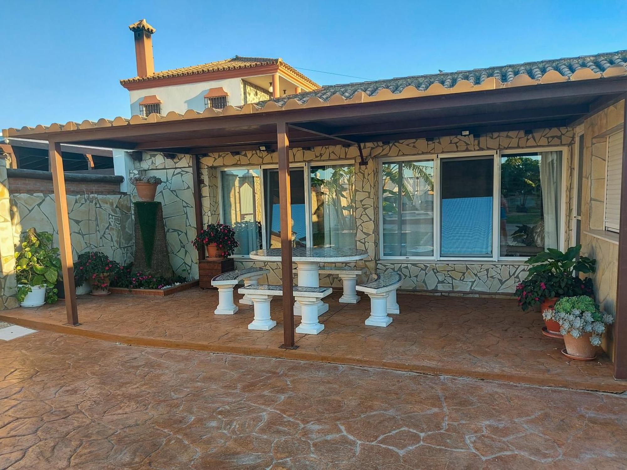 Villa Rosal- Solo Familias Y Parejas Conil De La Frontera Exterior photo